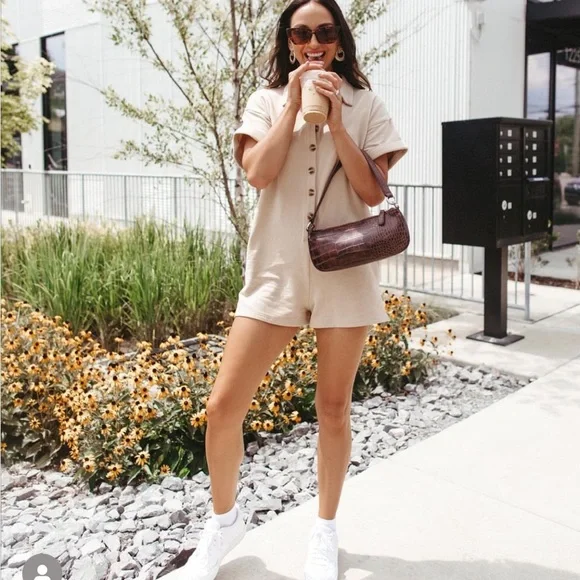 Kittenish Tan Romper - Picture 5 of 6